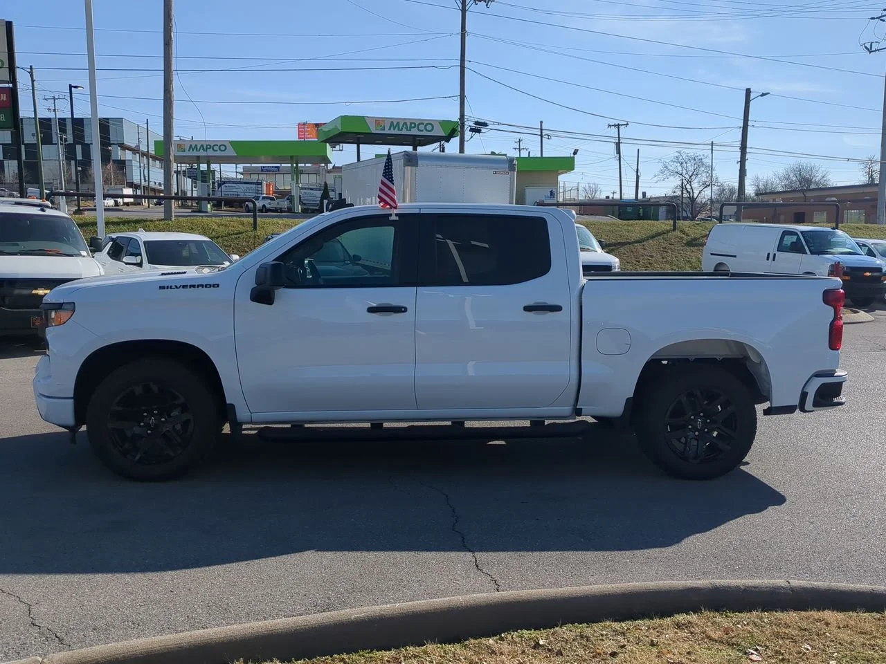 Used 2025 Summit White Chevrolet Custom image 5