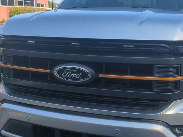 Used 2023 Silver Ford Tremor image 24