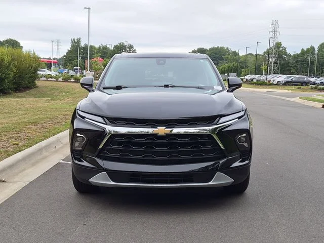 Used 2025 Black Chevrolet LT image 16