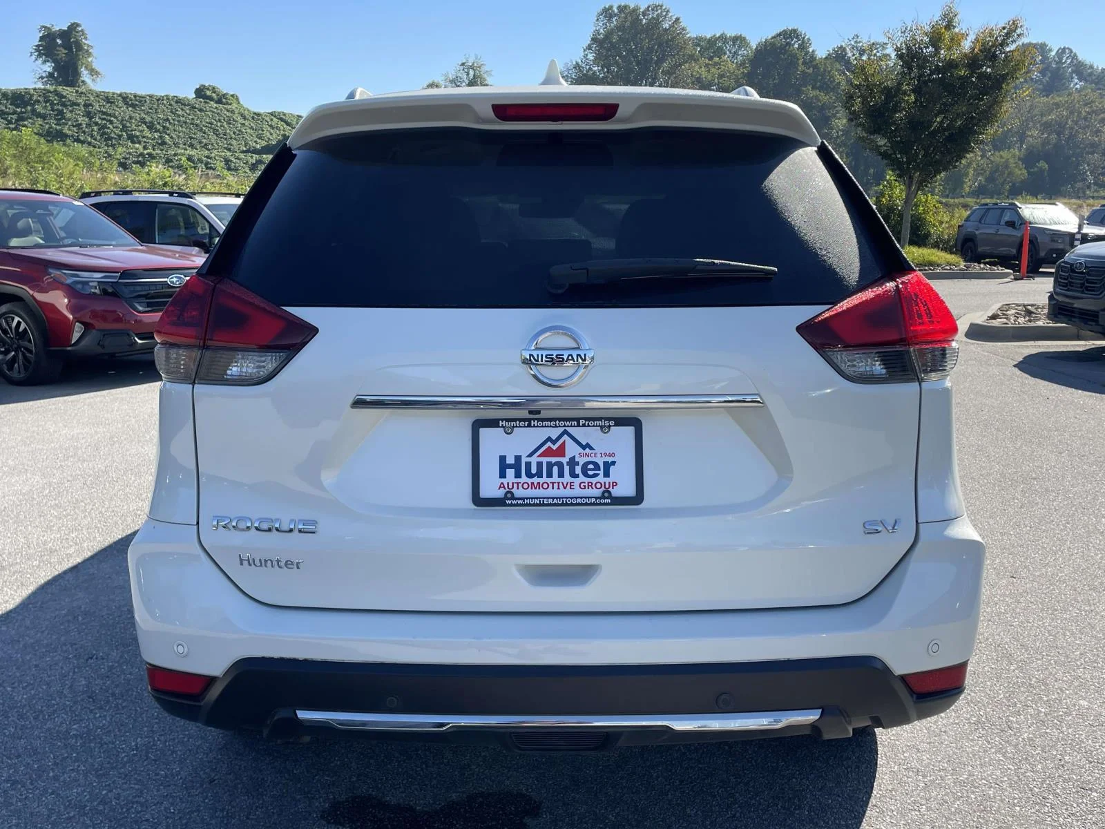Used 2020 Pearl White Tricoat Nissan SV image 27