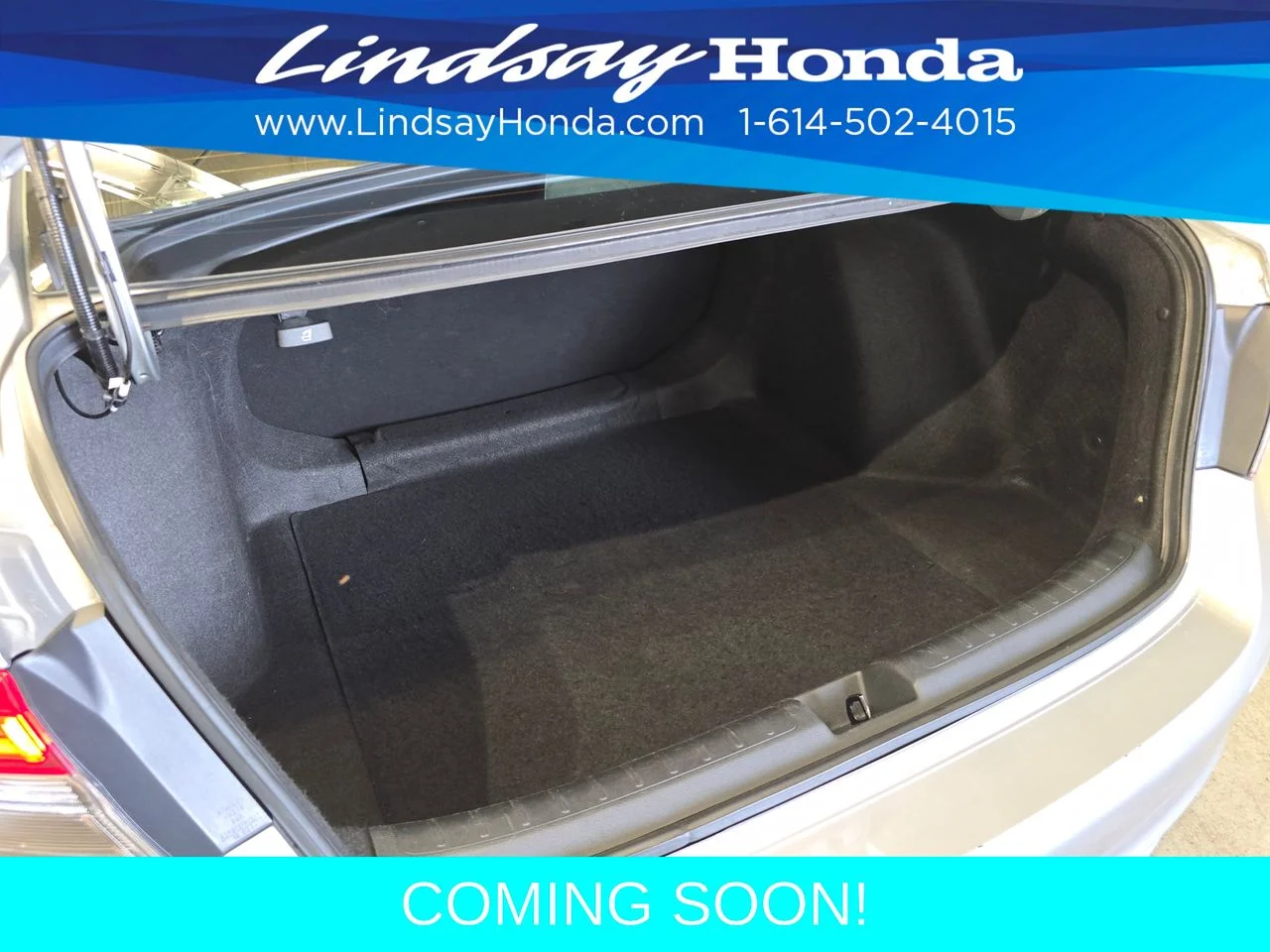 Used 2022 Lunar Silver Metallic Honda LX image 7
