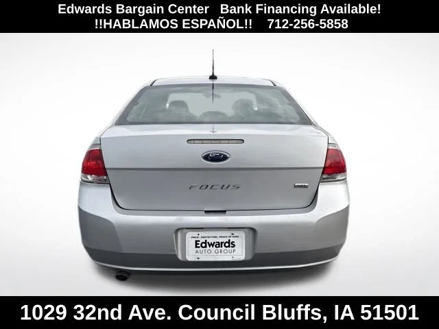 Used 2010 Silver Ford SEL image 6