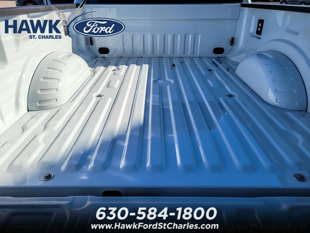 New 2026 Oxford White Ford F-250® XLT image 15