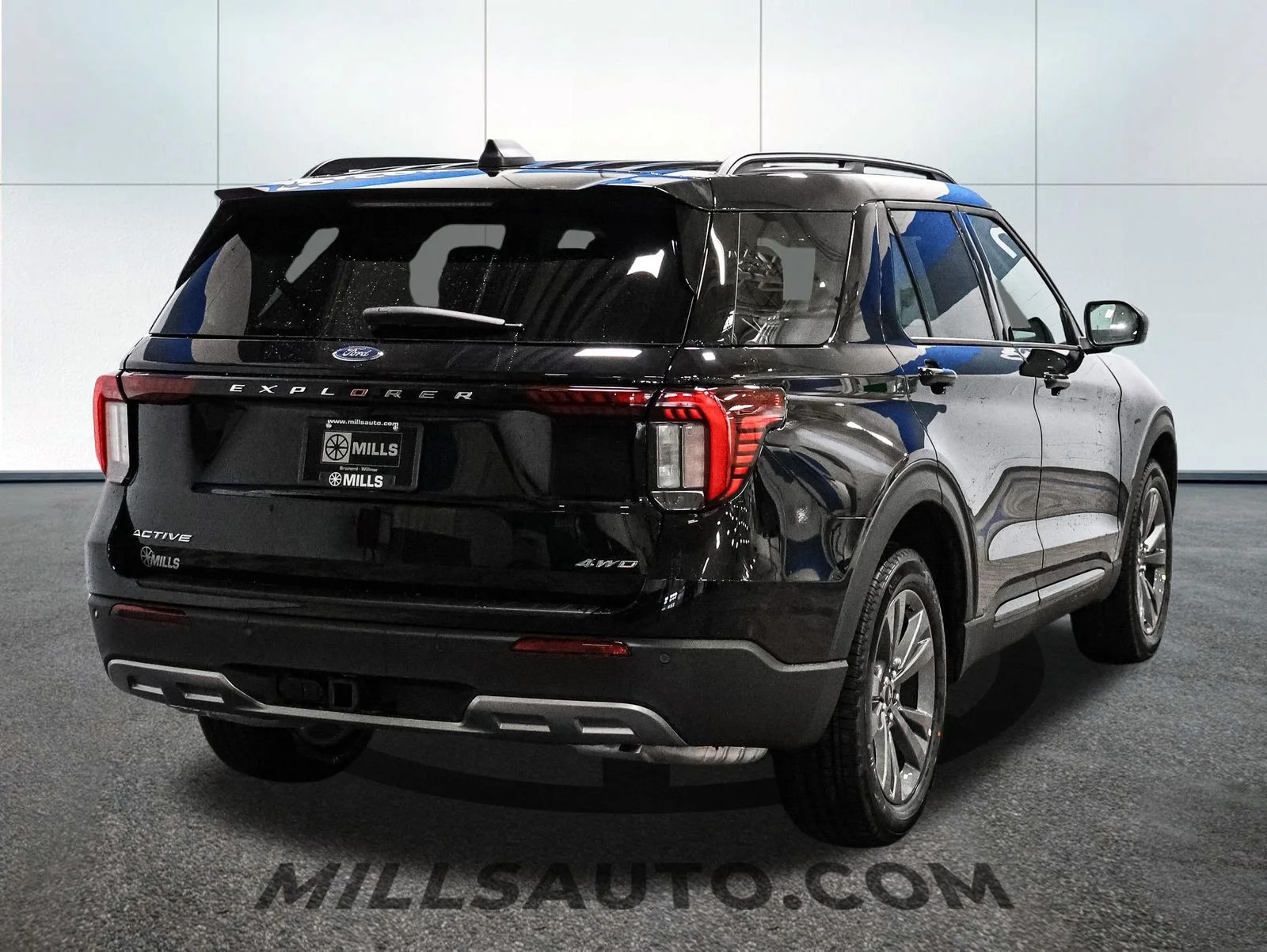 New 2026 Agate Black Metallic Ford Active image 7