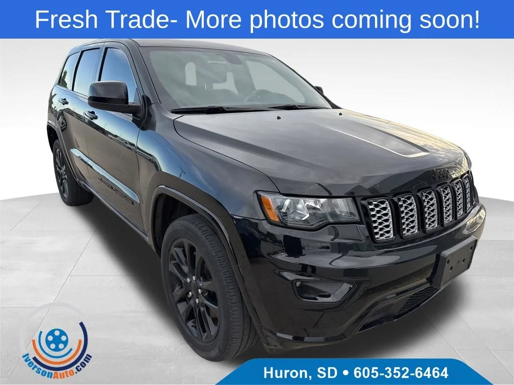 2022 Jeep Grand Cherokee Laredo X 4WD's photo