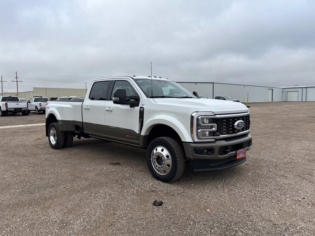 New 2026 Star White Metallic Tri-Coat Ford King Ranch image 9