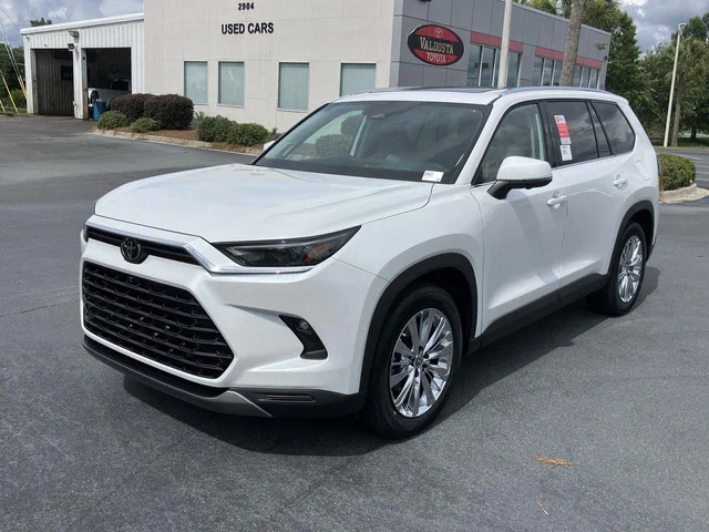 2026 Toyota Grand Highlander Platinum