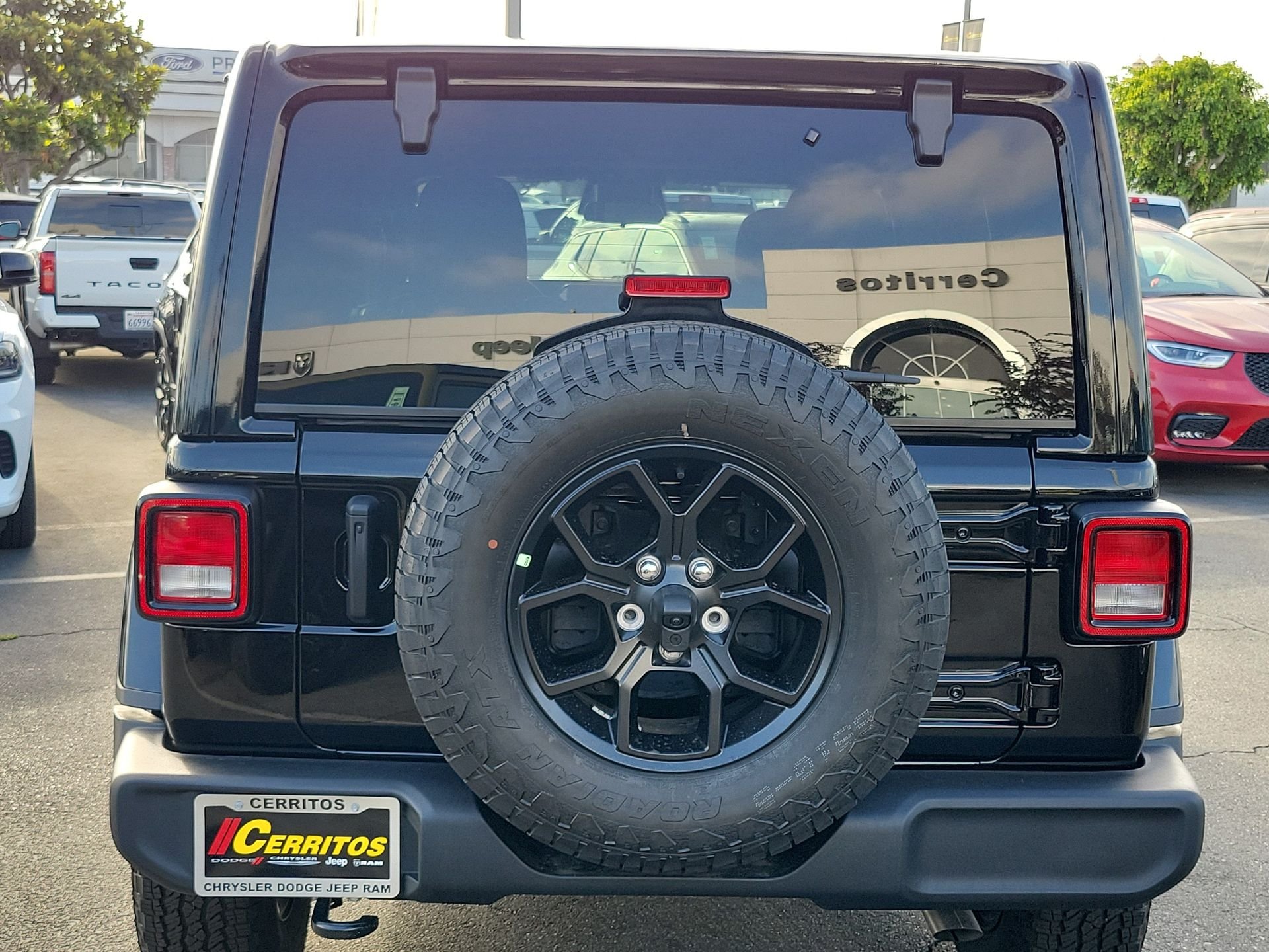 New 2026 Black Clear-Coat Paint Jeep  image 3