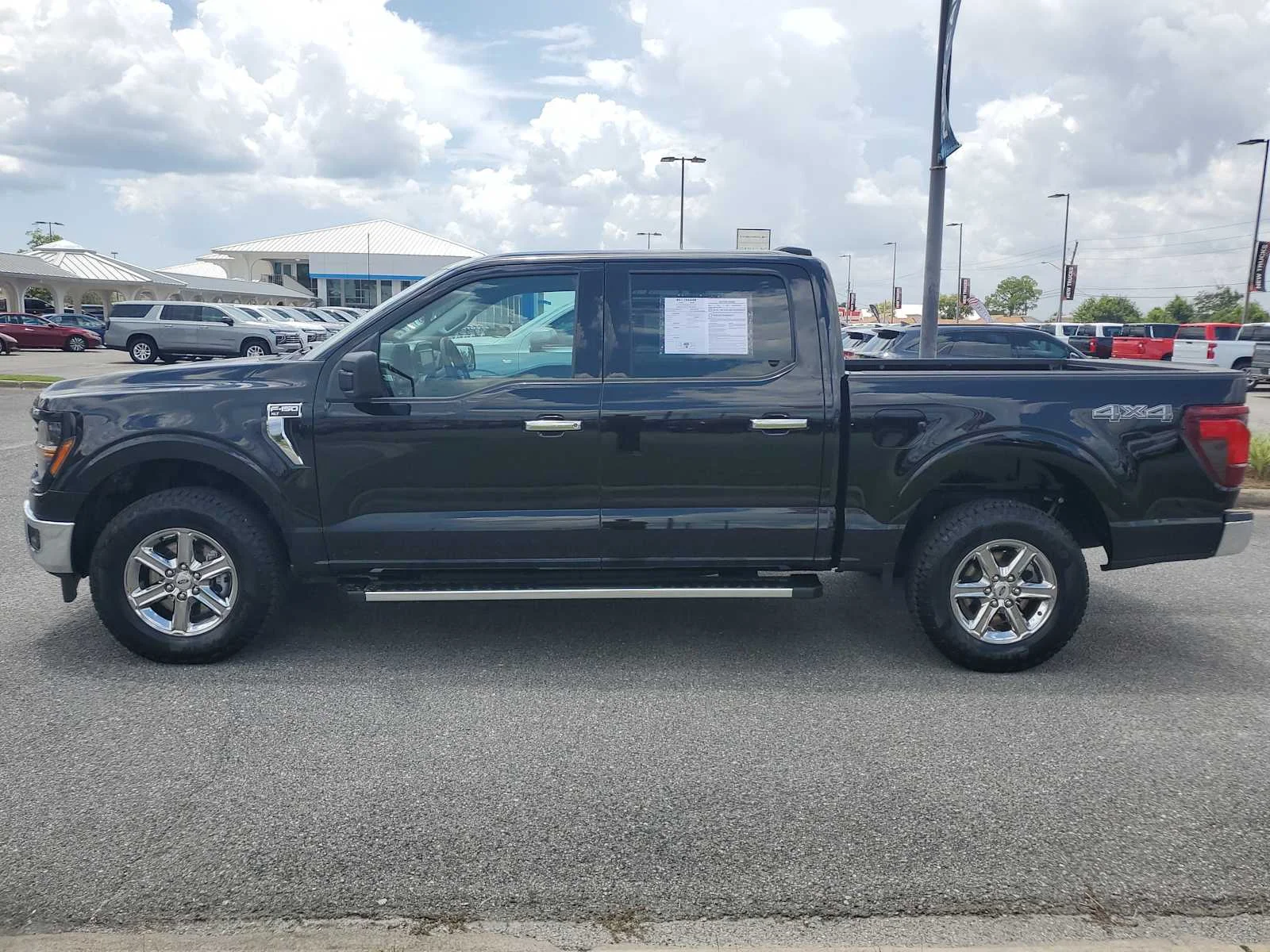 Used 2025 Black Ford XLT image 2
