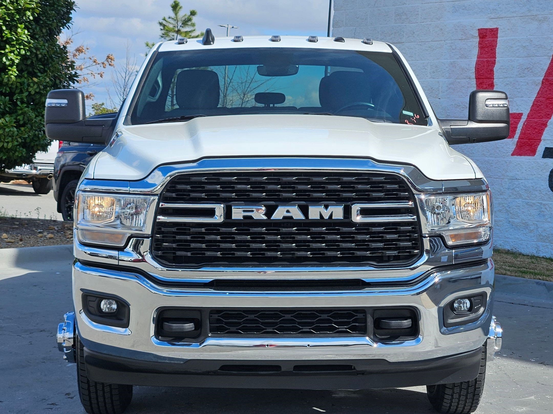 Used 2024 RAM Ram 3500 Pickup Big Horn with VIN 3C63RRHL1RG289685 for sale in Little Rock