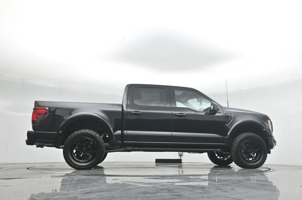 New 2025 Black Ford XLT image 53