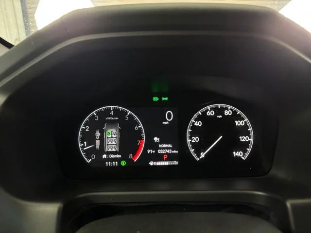 Used 2025 White Honda Sport-L image 21