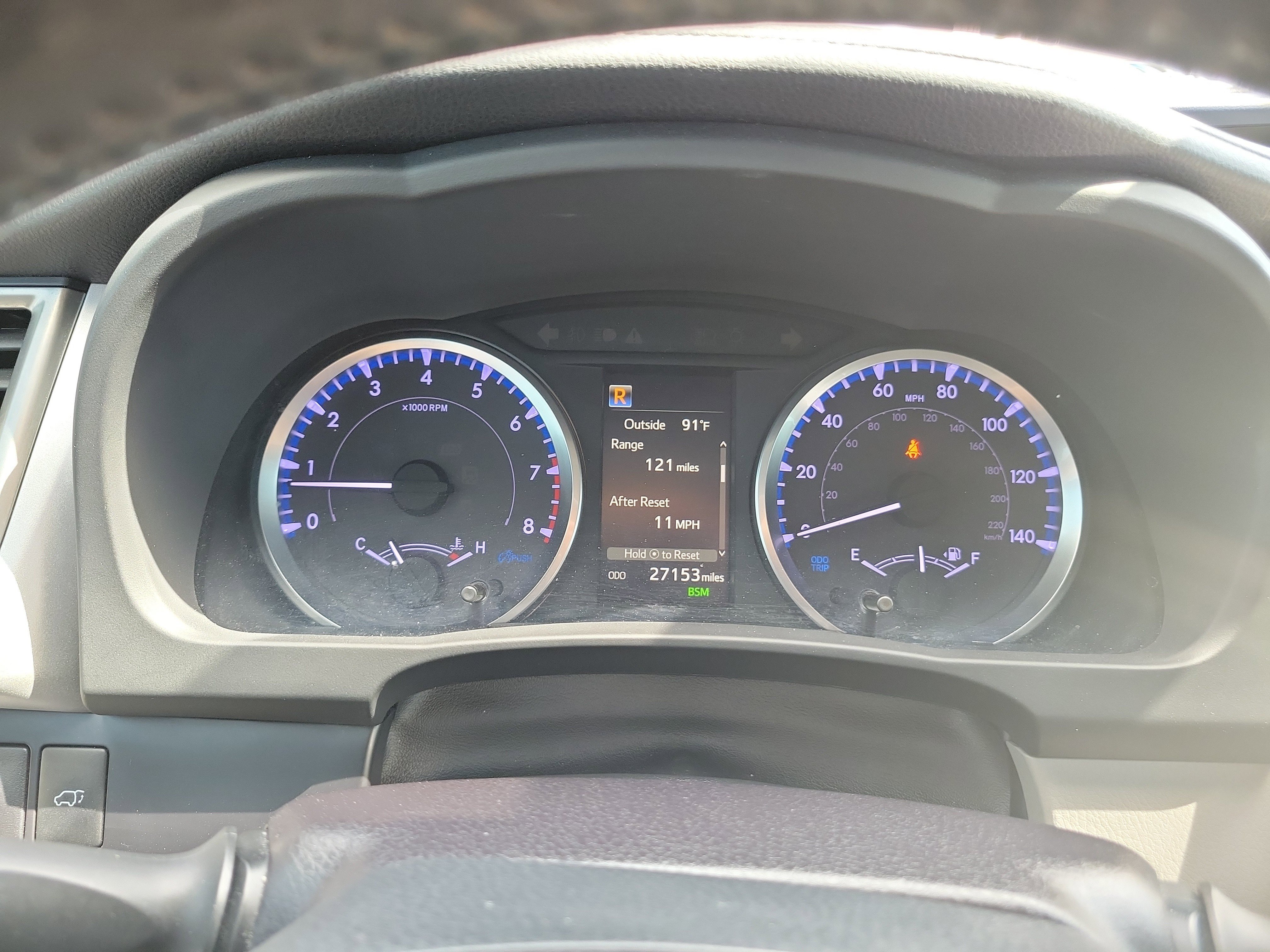 Used 2019 Shoreline Mist Toyota LE Plus image 32