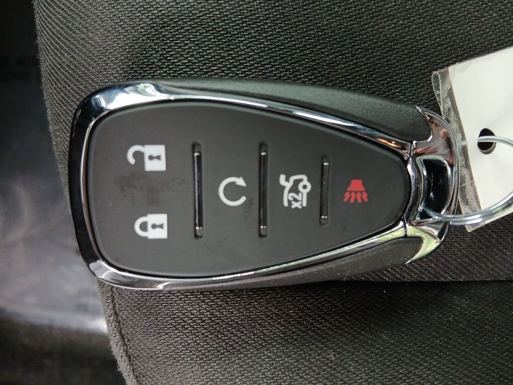 Used 2020 Gray Chevrolet LT image 28