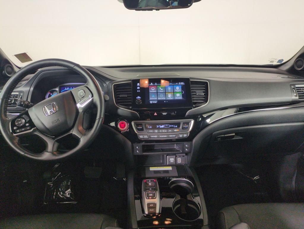 Used 2021  Honda Elite image 15