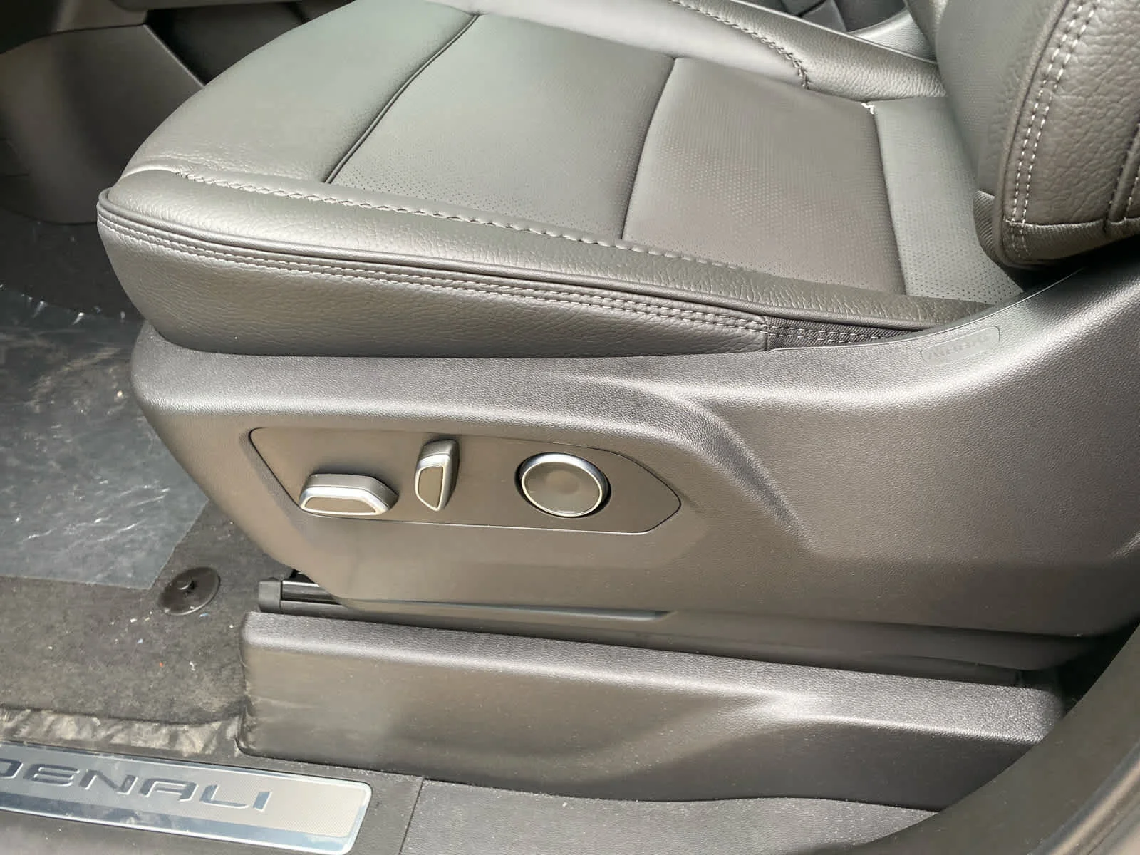 New 2026 Onyx Black GMC Denali image 10