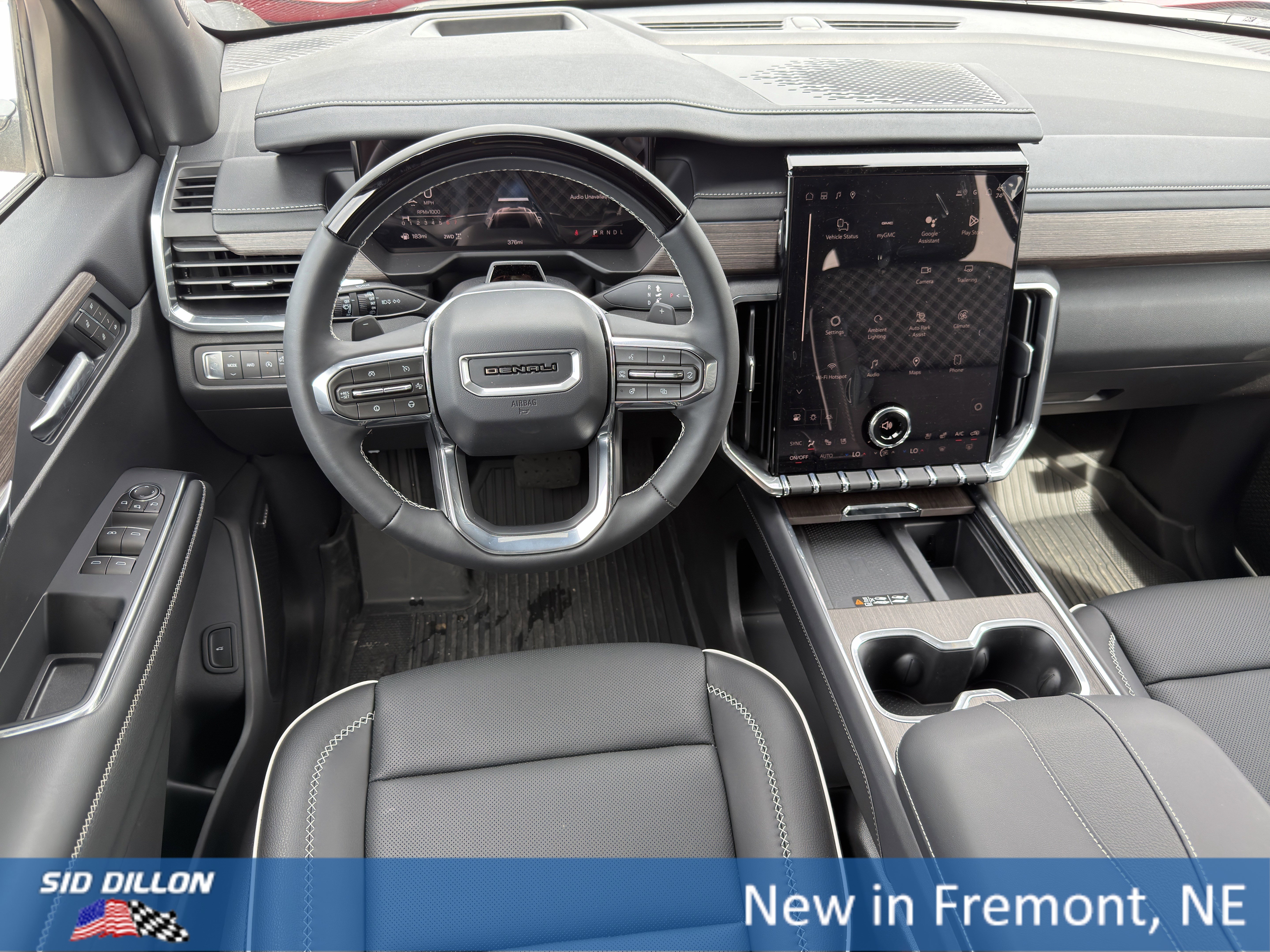 2026 GMC Acadia Denali - Photo 10