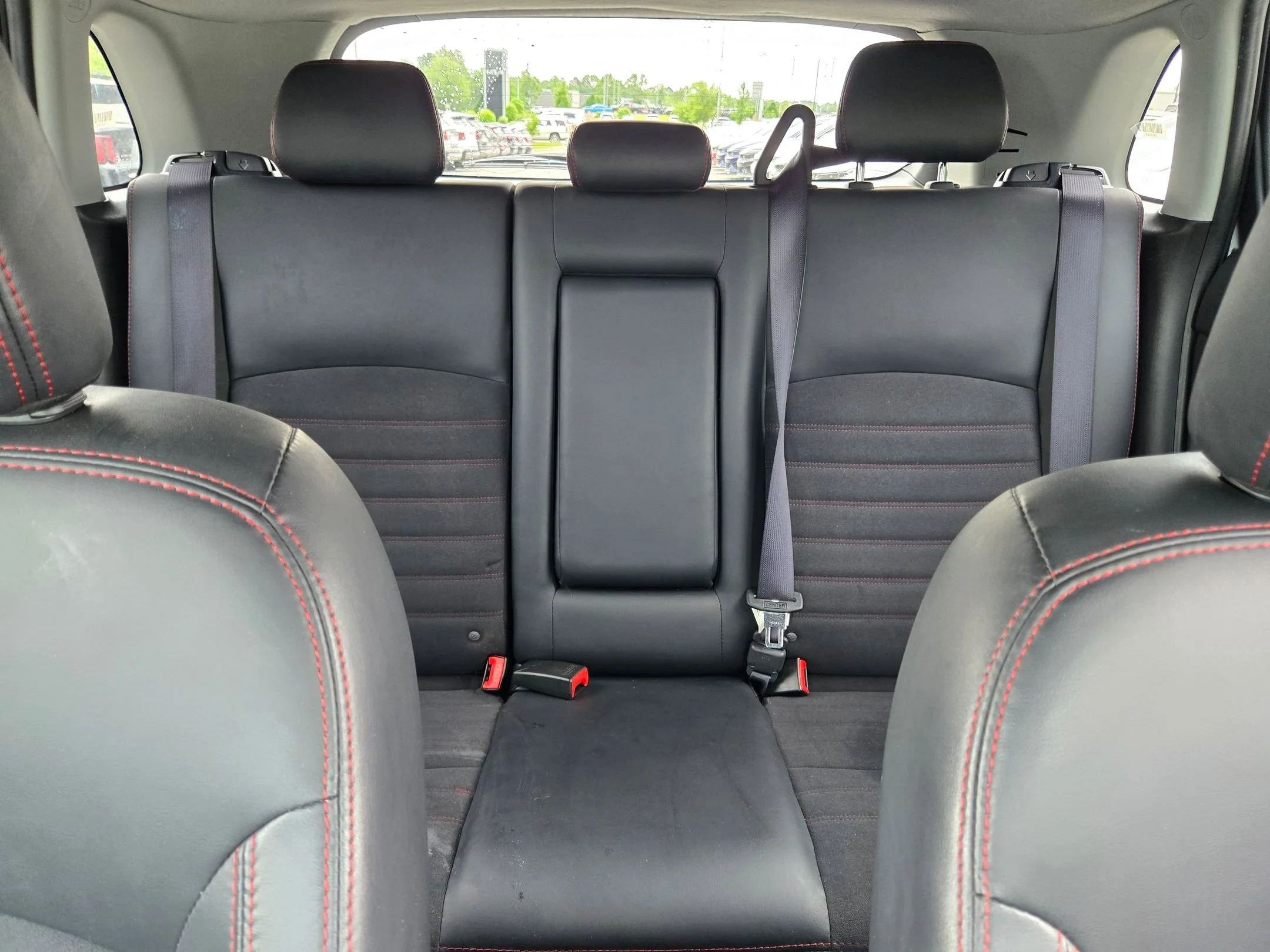 Used 2024  Mitsubishi SE image 13