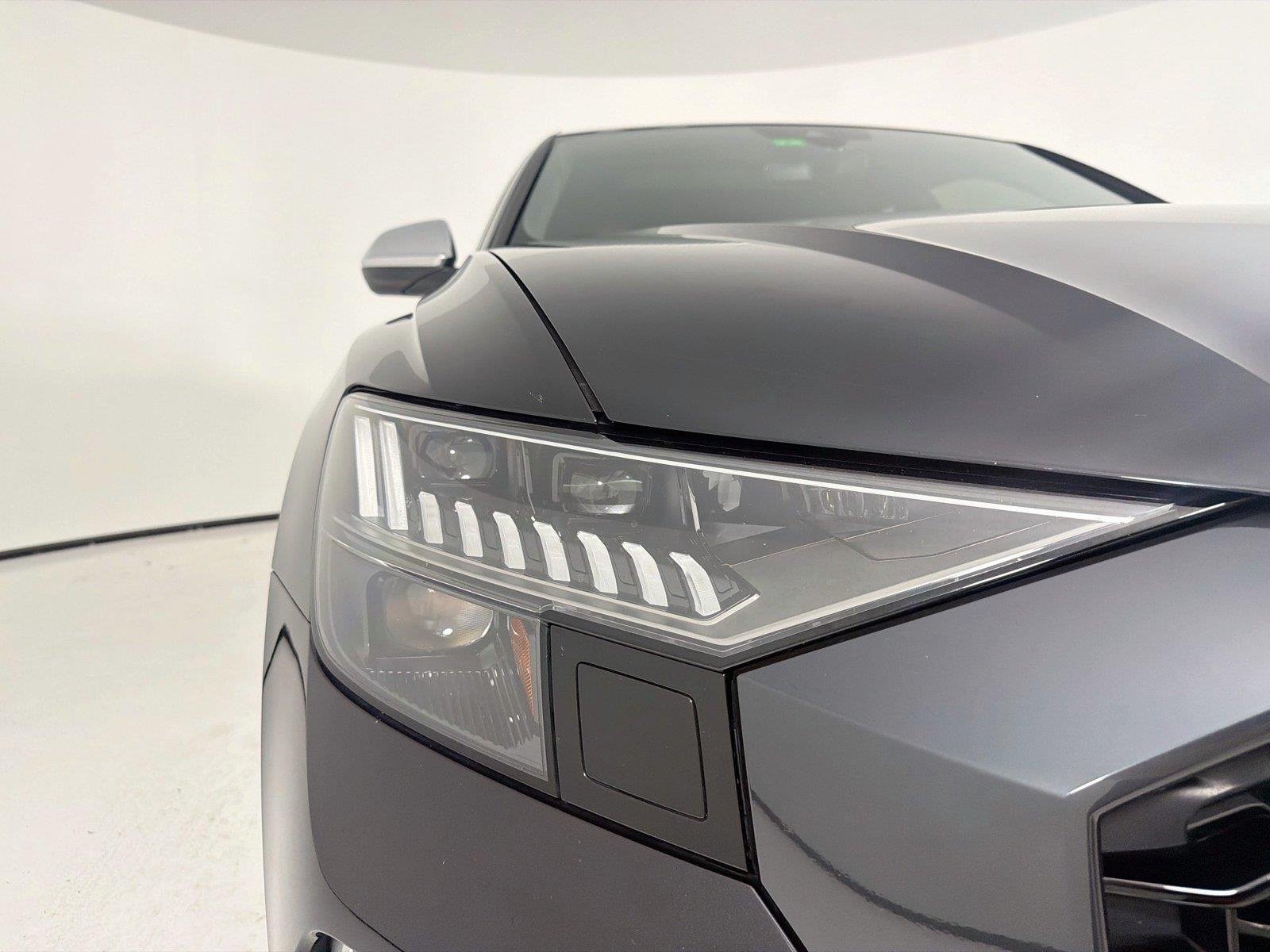 Used 2021 Orca Black Metallic Audi  image 31