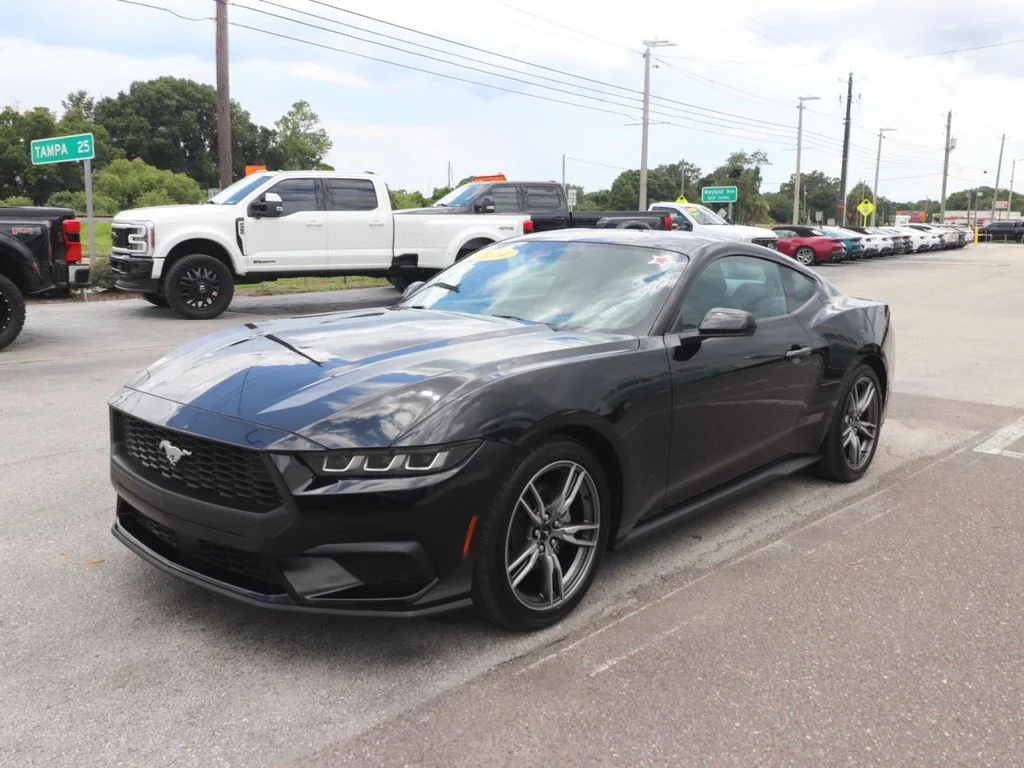 Used 2024 Black Ford EcoBoost image 3