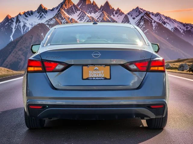Used 2023 Gray Nissan 2.5 SV image 6