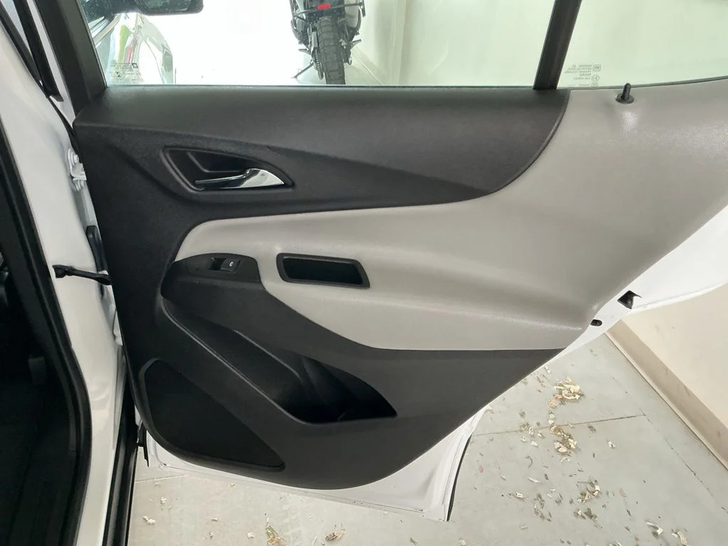 Used 2024 Summit White Chevrolet LS image 21