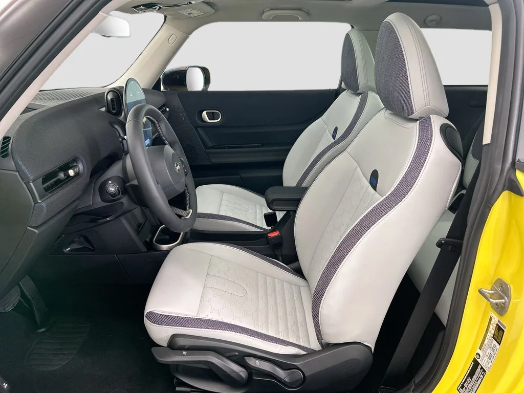 2026 MINI Hardtop 2 Door S - Photo 17