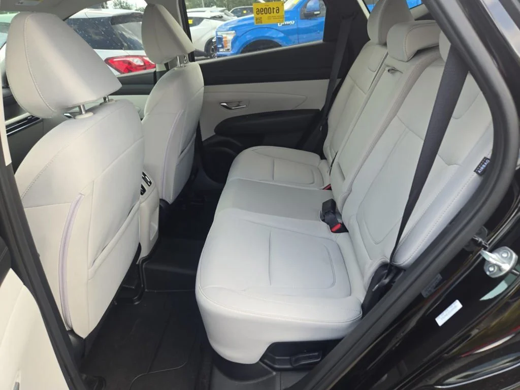 Certified Used 2025 Gray Hyundai Blue image 18