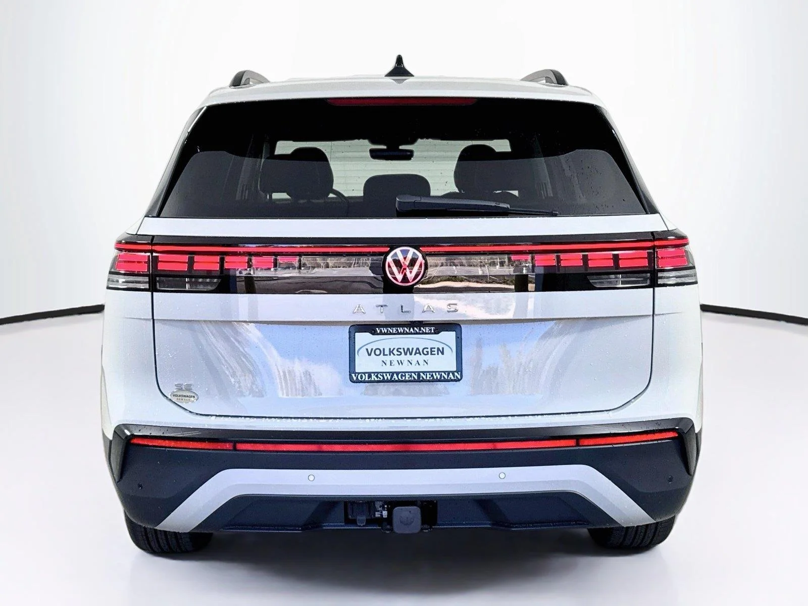 New 2027 Sandstone Volkswagen SE w/Technology image 5