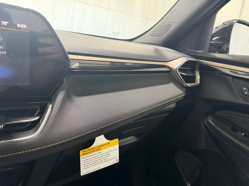 New 2026 Mosaic Black Metallic Chevrolet ACTIV image 24