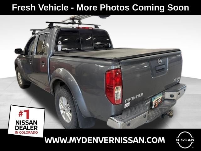 Used 2017 Gray Nissan SV image 1