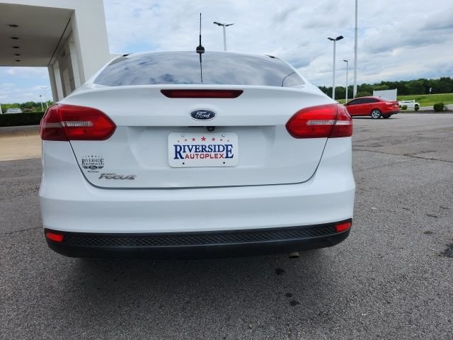 Used 2018 Oxford White Ford S image 4
