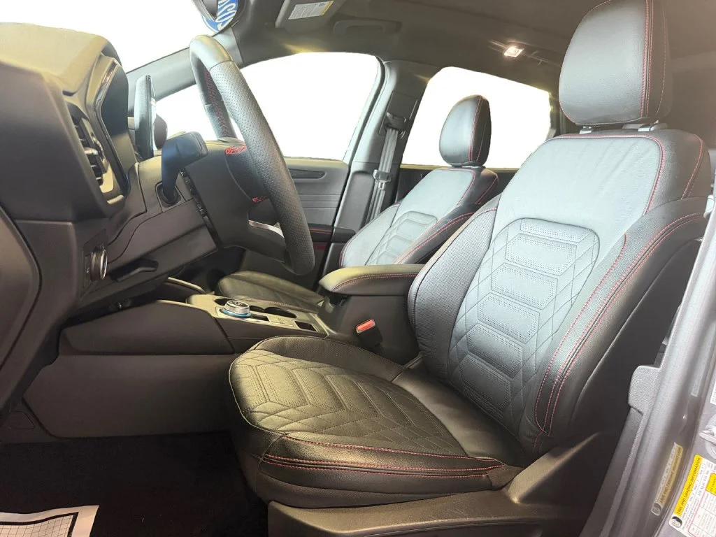 Used 2024 Gray Ford ST-Line Elite image 26