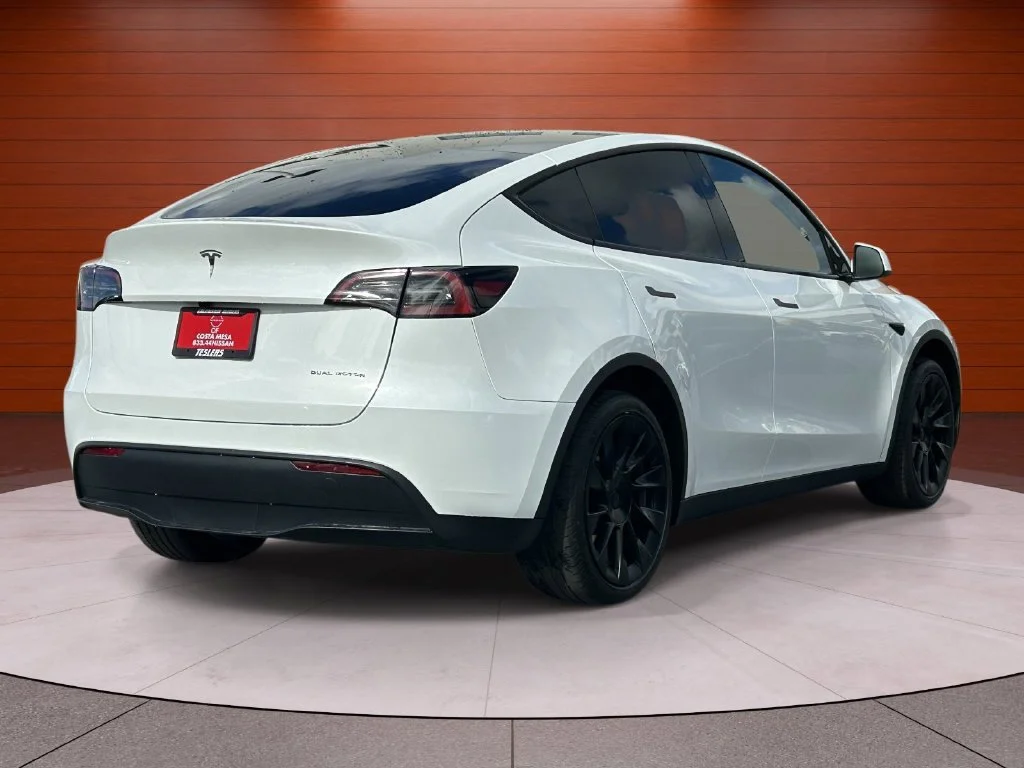 Used 2024 Pearl White Multi-Coat Tesla Long Range image 4