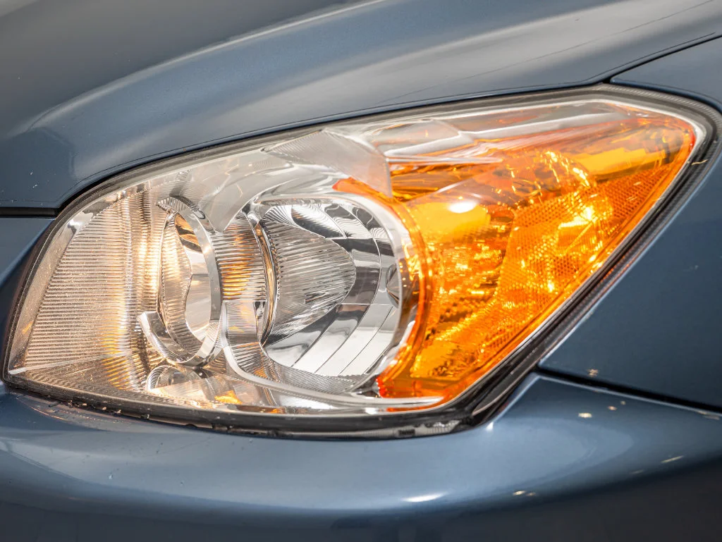 Used 2011 Pacific Blue Metallic Toyota Limited image 15
