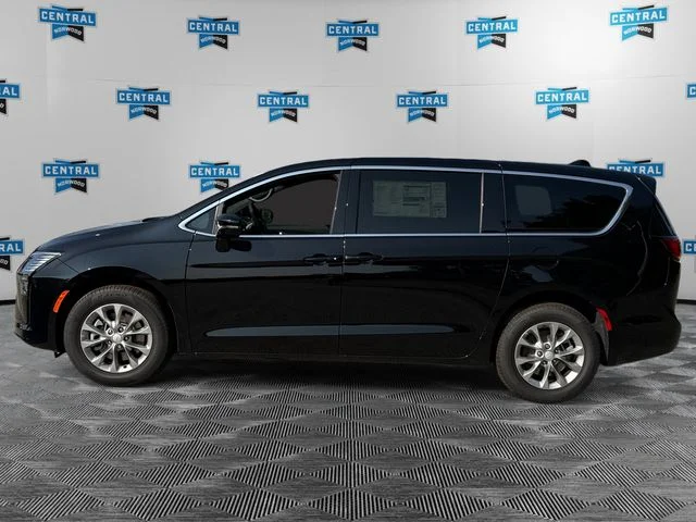 New 2027 Black Chrysler Select image 2