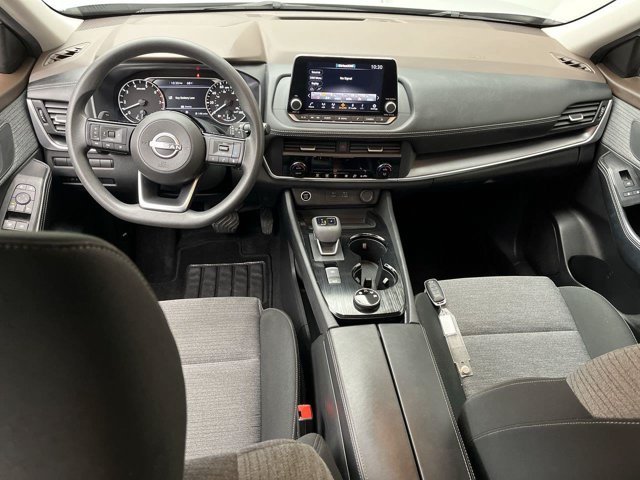 Used 2023 Brilliant Silver Metallic Nissan SV image 4