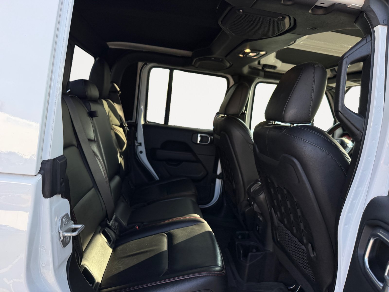 Used 2021 Bright White Clearcoat JEEP Rubicon image 18