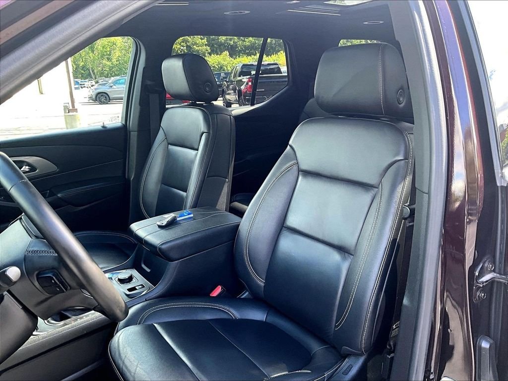 Used 2023 Red Chevrolet LT Leather image 10
