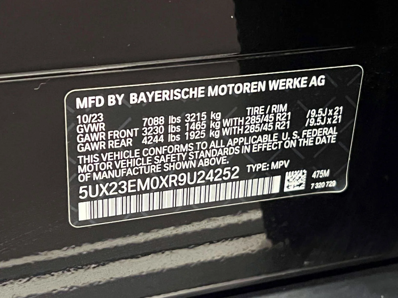 Used 2024 Black BMW xDrive40i image 22