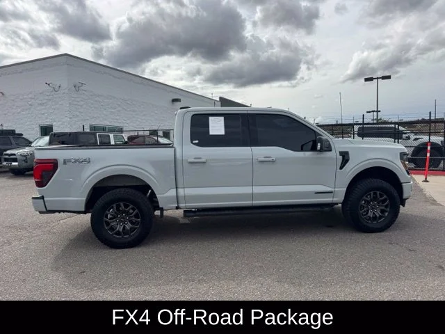 Used 2024 White Ford XLT image 7