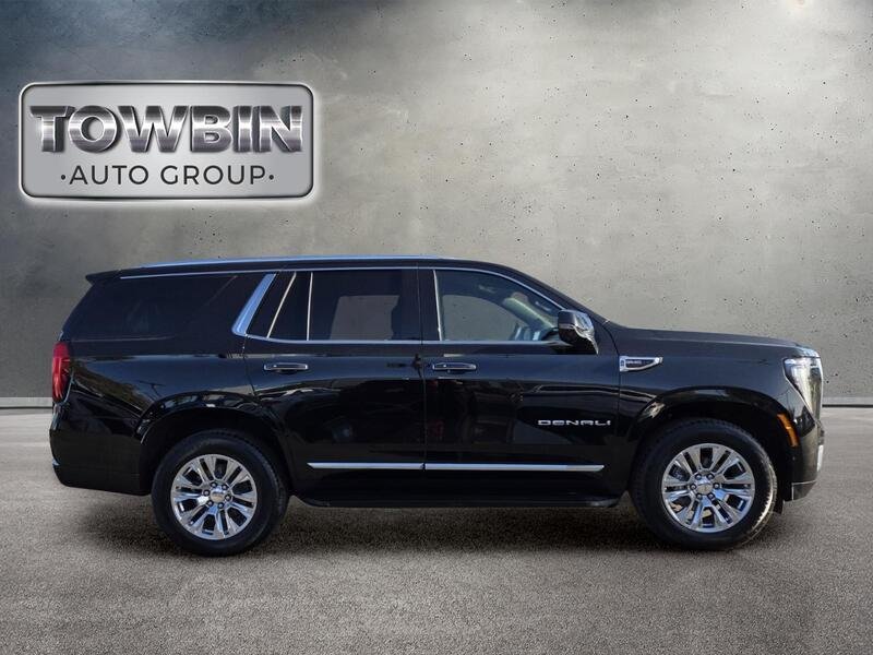 Used 2025 Black GMC Denali image 3