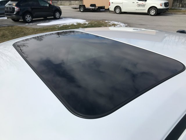New 2026 Aspen White Tricoat Nissan SL image 4