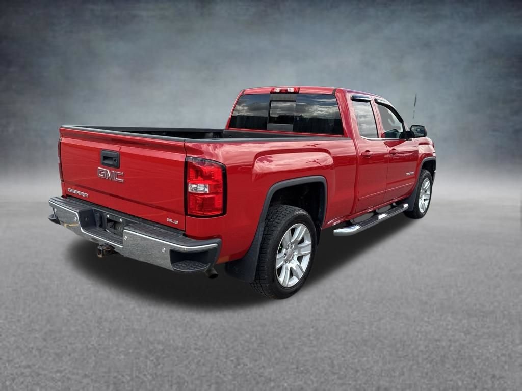 Used 2015 FIRE RED GMC SLE image 8