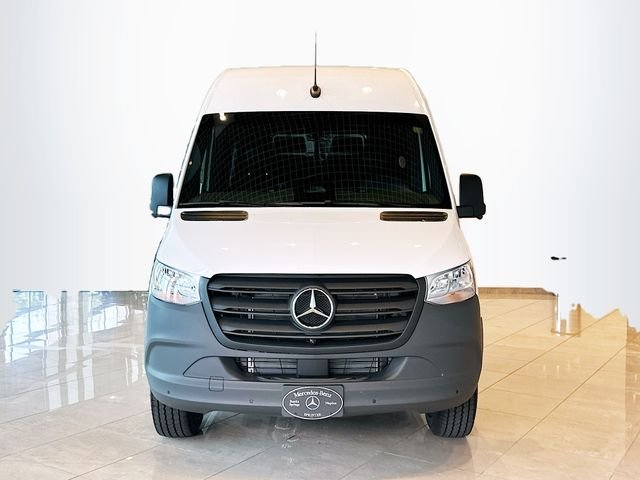 New 2026 White Mercedes-Benz  image 2