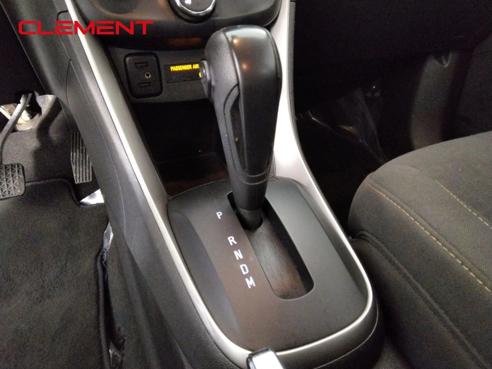 Used 2022 White Chevrolet LS image 13