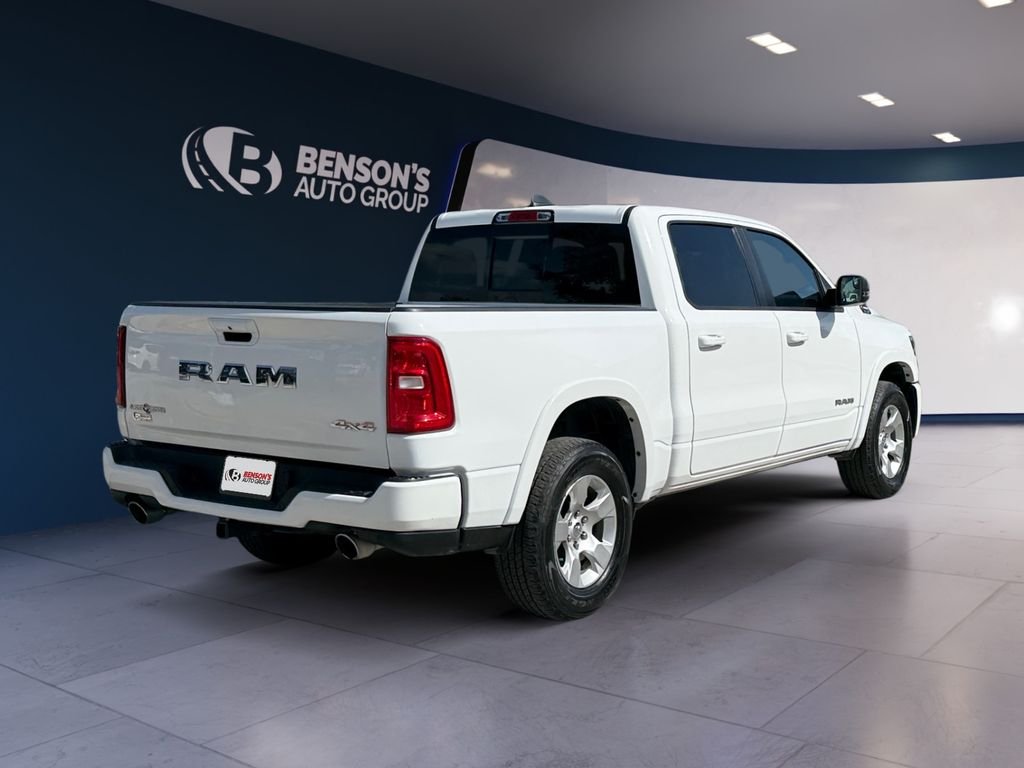 Used 2025 White Ram Big Horn/Lone Star image 5