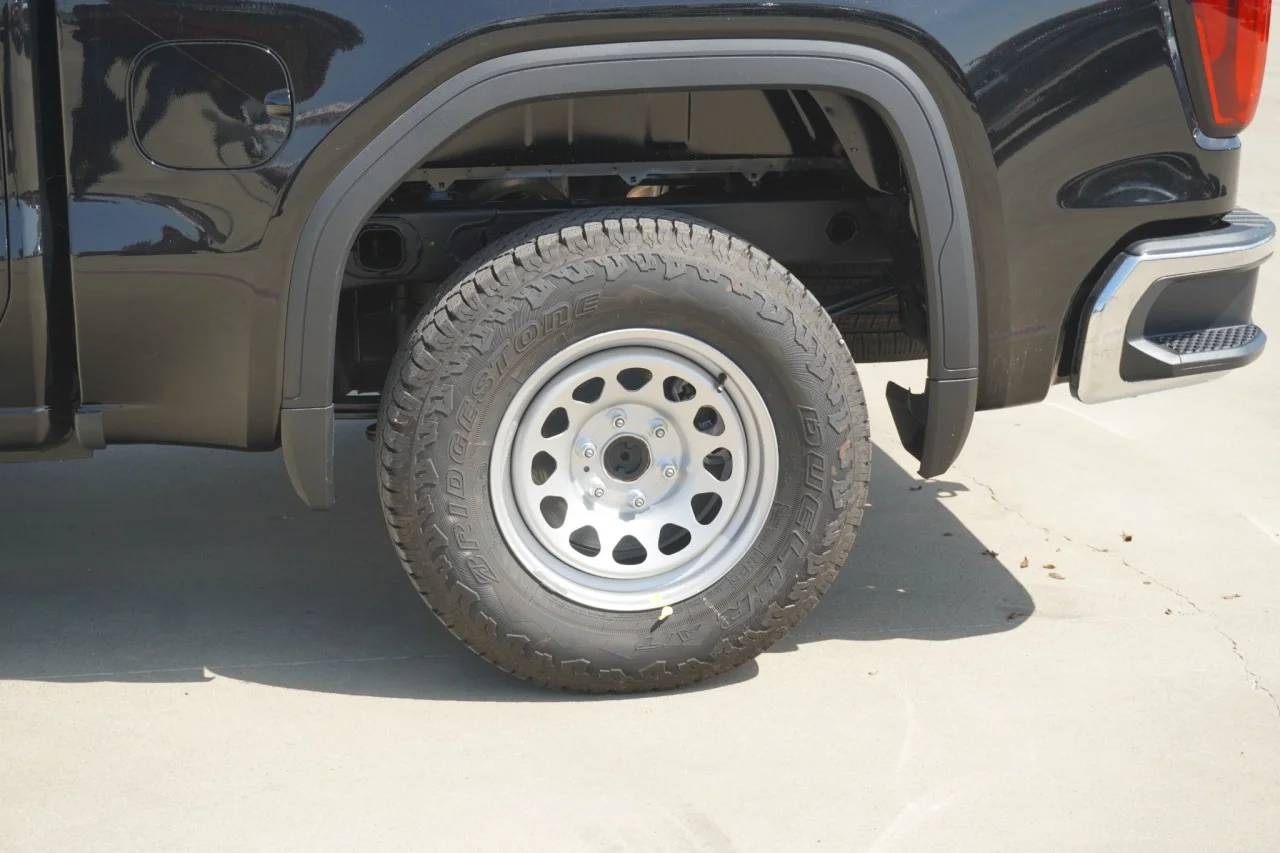 2026 GMC Sierra 1500 Pro - Photo 14