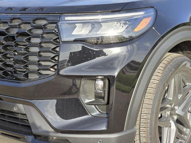 New 2026 Agate Black Metallic Ford ST-Line image 26