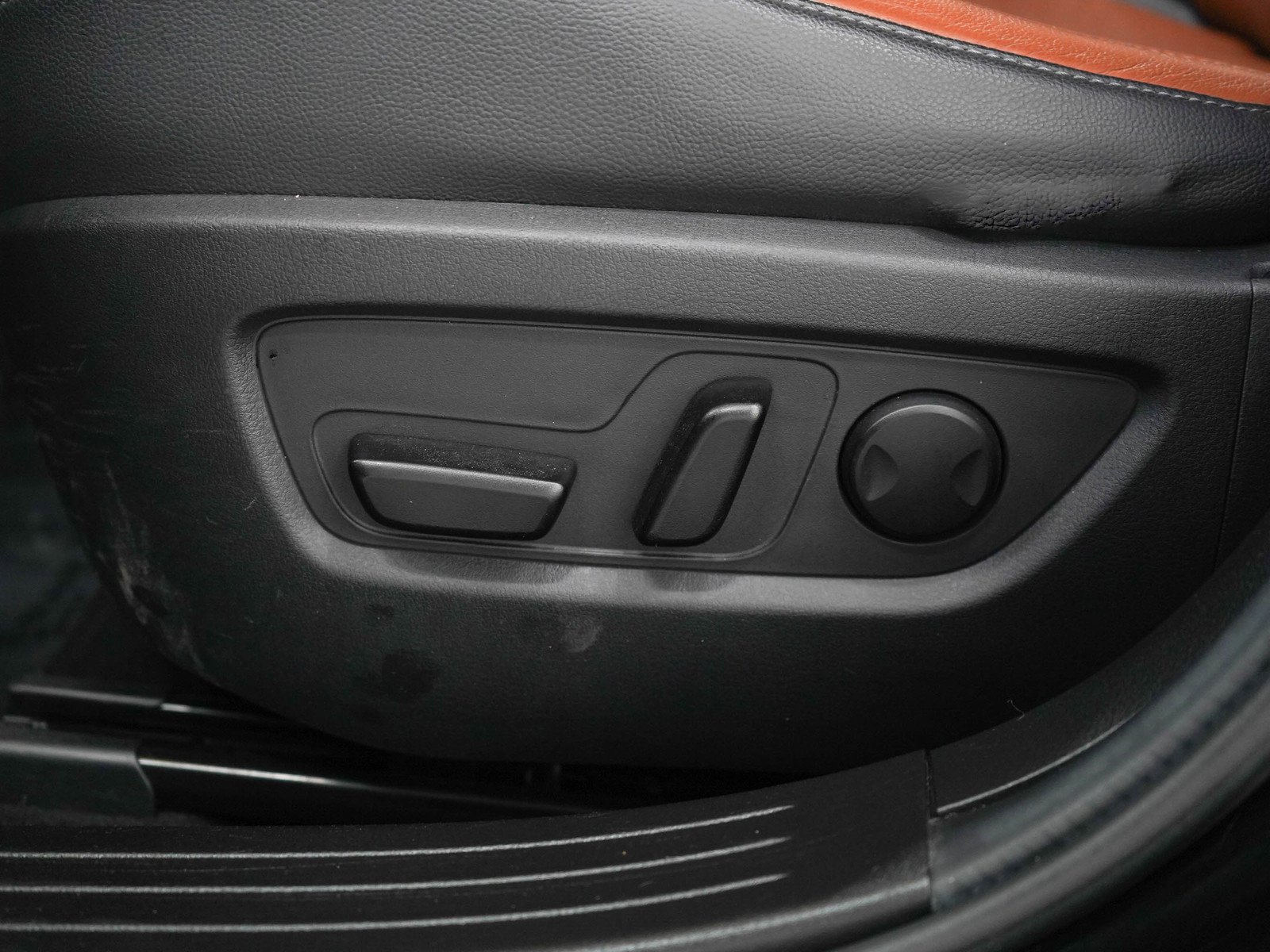 Used 2023 Jet Black Mica Mazda 2.5 Turbo Premium Package image 28